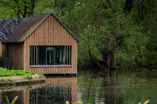 Lake House Decor Ideas and Objects: Infuse Serenity into Your Lakeside Retreat